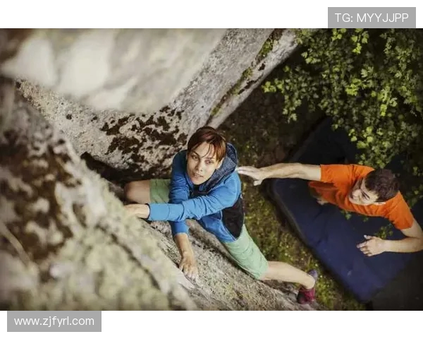 杭州攀岩队在极限运动联赛中的默契配合与精彩表现分析